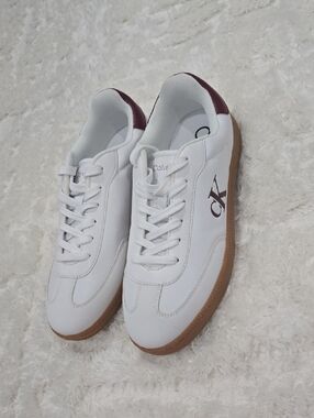 Calvin Klein Women’s White Burgundy Sneakers Size 11 M Casual Lace Up Shoes